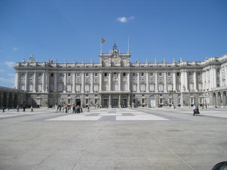 Plaza de Armas in Madrid Spain